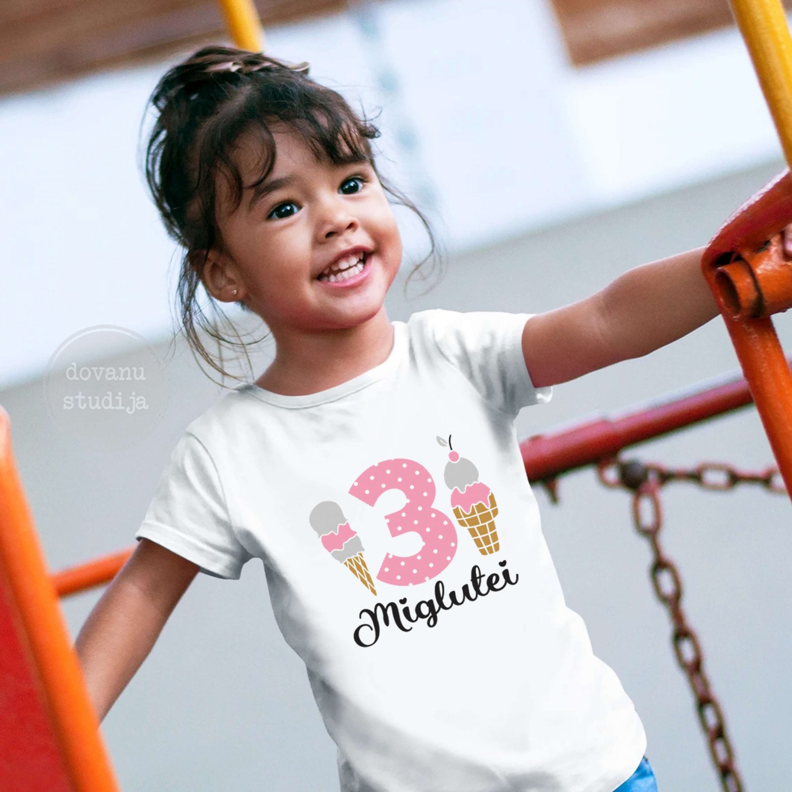 MARSKINELIAI GIMTADIENIUI (63)