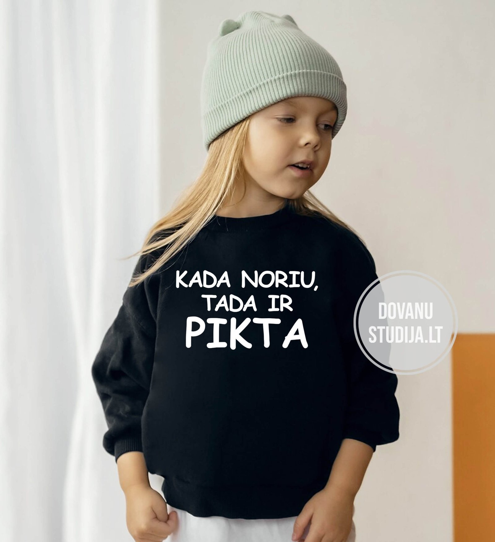 DŽEMPERIAI MERGAITĖM - LAISVALAIKIUI 0017